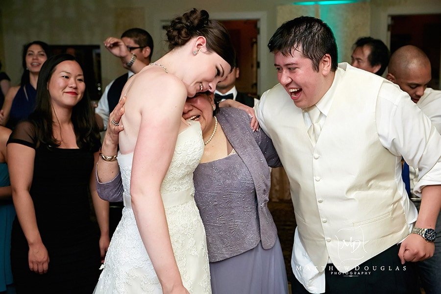 wedding_photos_at_the_grand_colonial_nj-095