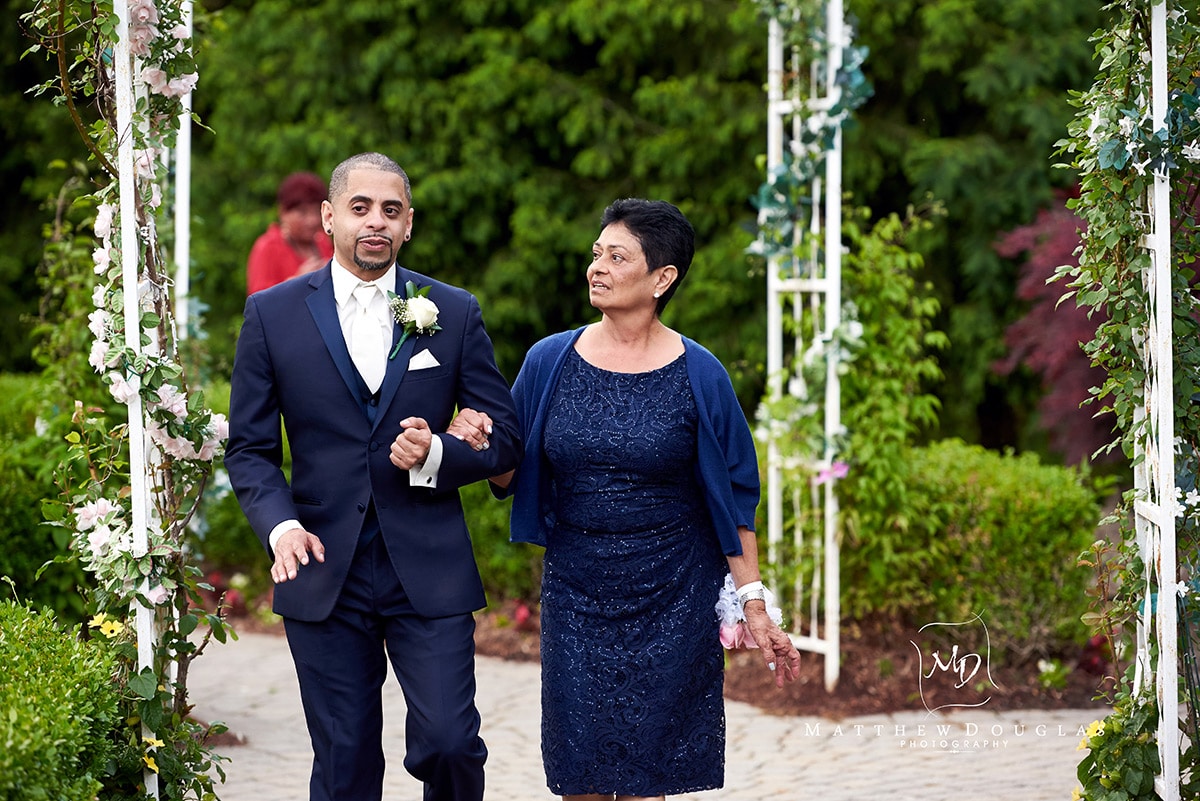 Wedding photos at Ravellos in East Hanover NJ