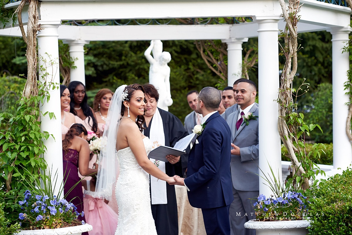 Wedding photos at Ravellos in East Hanover NJ