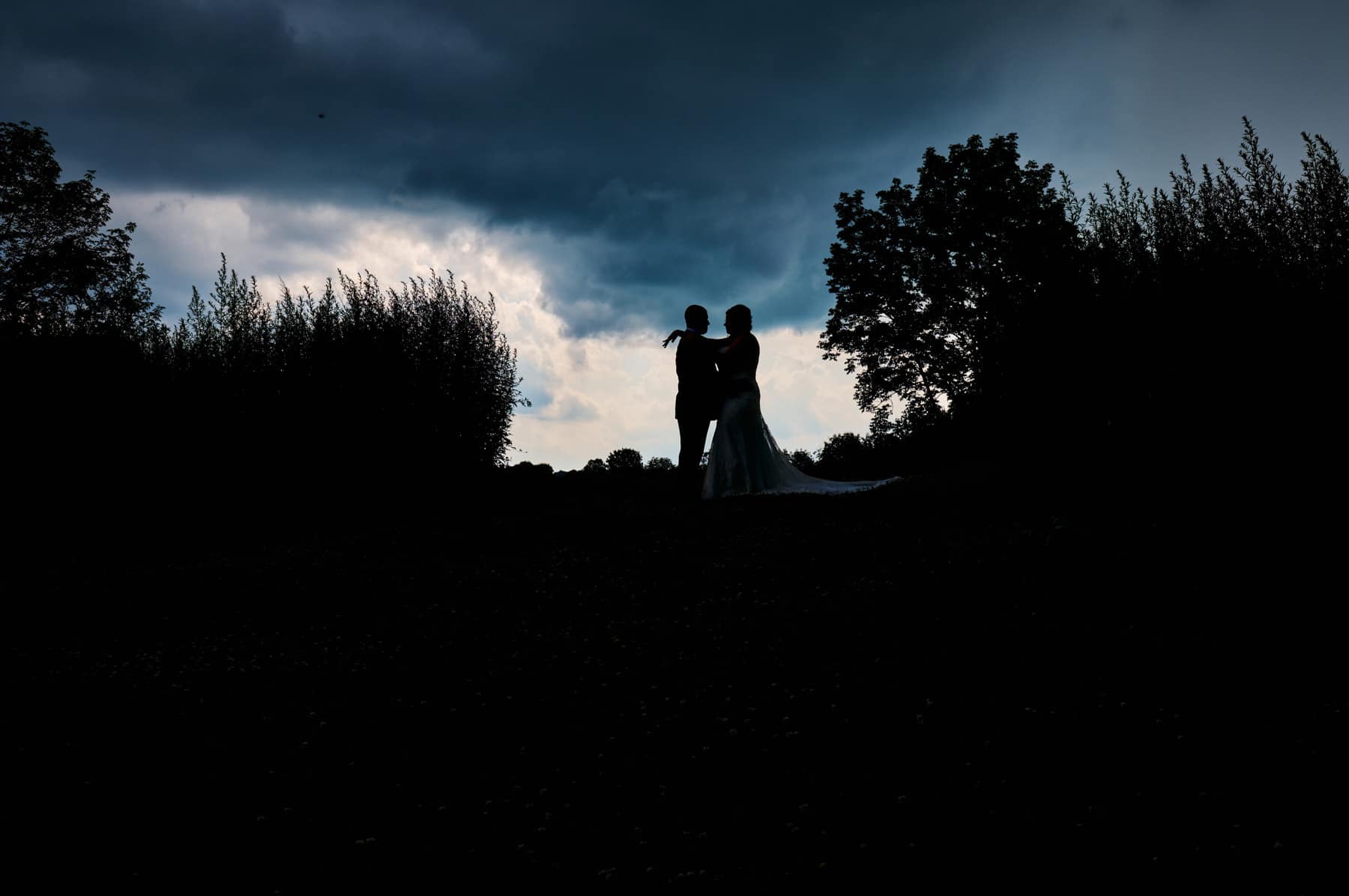 bear brook valley wedding silhouette 