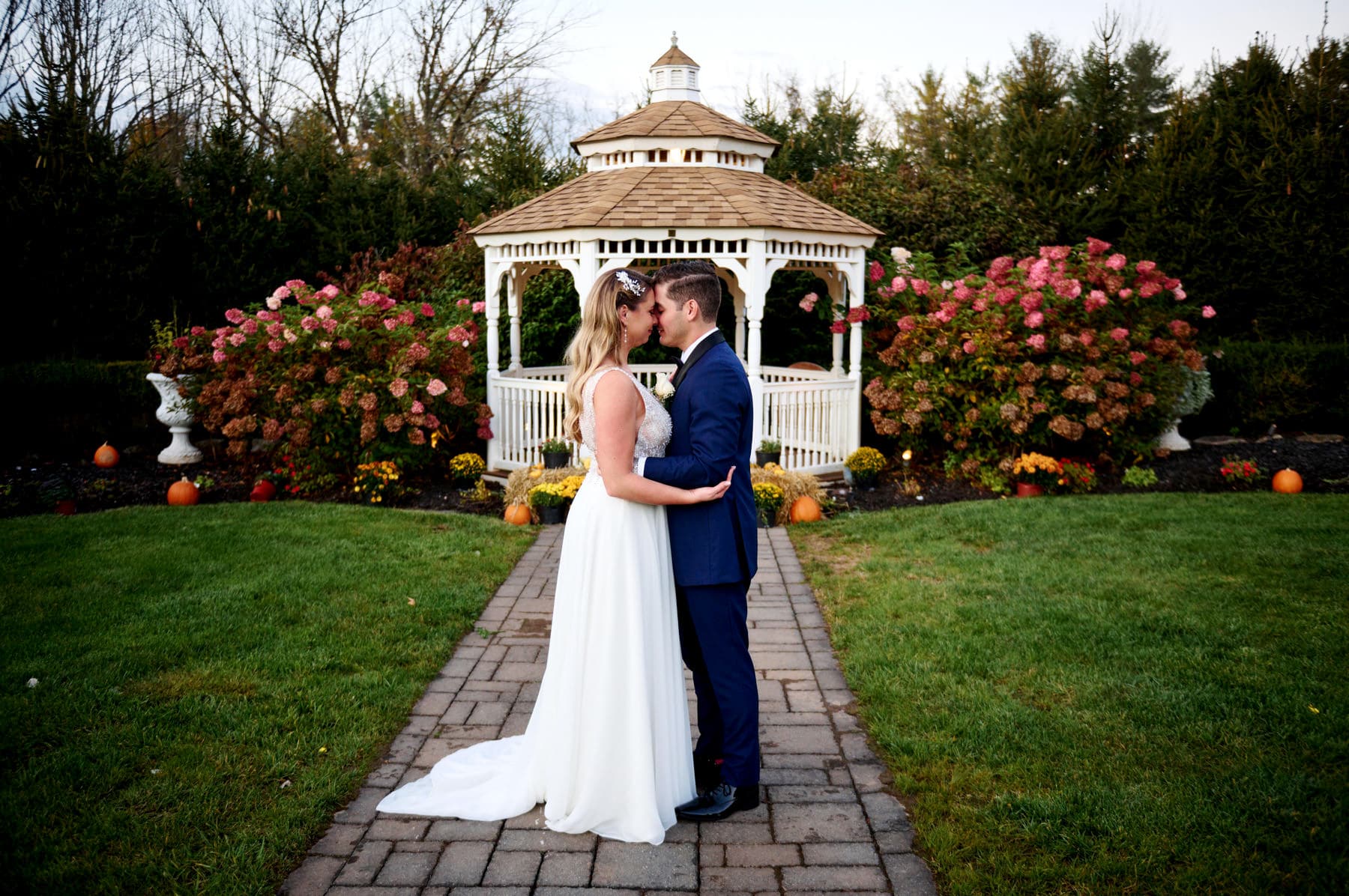 fall wedding photo at The Farmhouse NJ