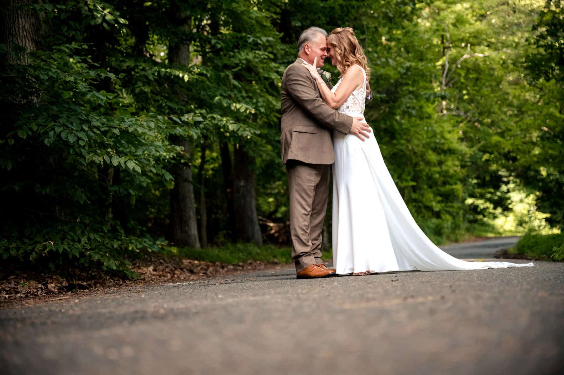 Maskers Barn Wedding | Julie + Lenny